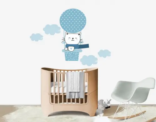 Adesivo de Parede Balão com Gato e Nuvens