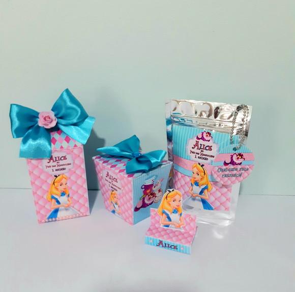 Kit 40 Itens Alice no País das Maravilhas