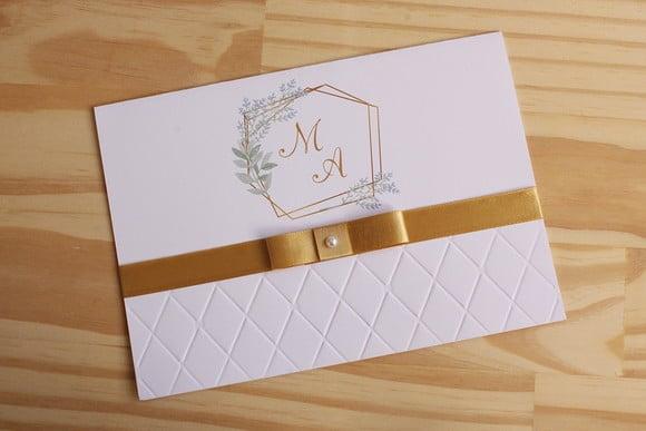 Convite de Casamento Relevo Textura Dourado