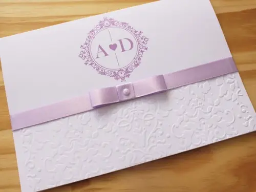 Convite de Casamento Lilás Textura Relevo 15 Anos