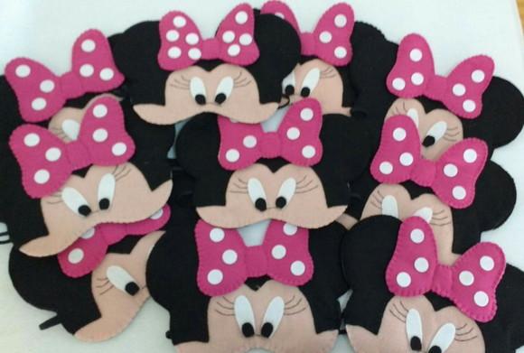 Máscara de dormir da Minnie em feltro