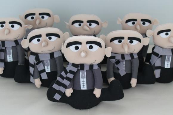 Peso de porta do Gru