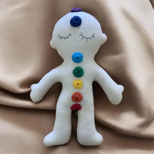 Boneco em Feltro dos 7 Chakras - Reiki
