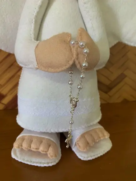 Anjo Pezão com Roupa Branca para Batizado