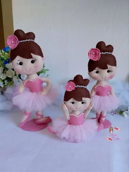 Boneca Bailarina de Feltro ( Kit com 3 Unidades)