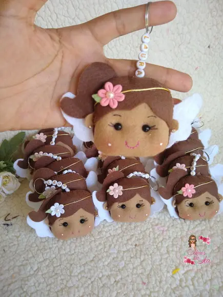 Chaveirinho Boneca de Feltro Kit com 10 Unid