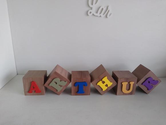 Kit com 20 Cubos em mdf Cru sem Pintura com Letras 5×5
