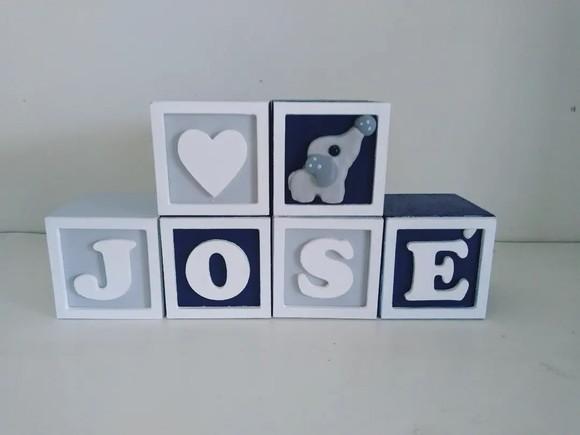Kit com 5 Cubos 7×7 com Molduras em mdf Decorados