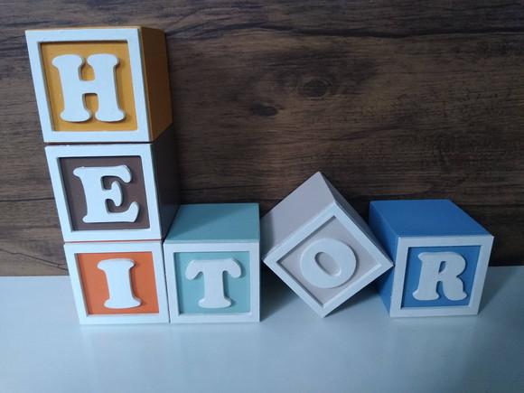 Kit com 6 Cubos Decorativos com Letras e Moldura Tamanho 5×5