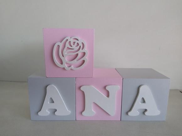 Kit com 8 Cubos Decorativos com Letras 7×7