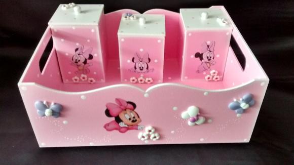 Kit Higiene para Bebê em mdf com 8 Peças