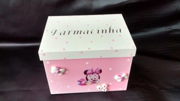 Kit Higiene para Bebê em mdf com 8 Peças