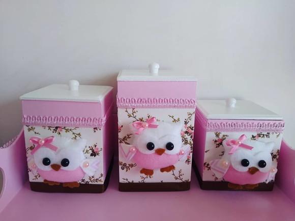 Kit Higiene para Bebê em mdf Decorado Tema Corujinhas