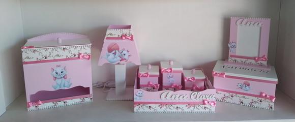 Kit Higiene para Bebê em mdf Tema Gatinha Marie