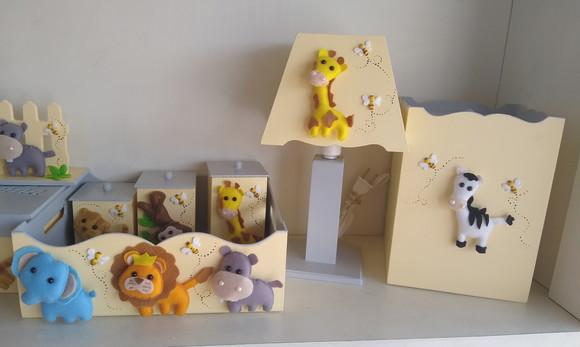 Kit Higiene para Bebê em mdf Tema Safari
