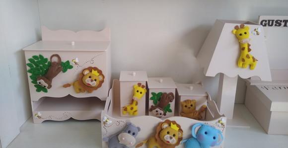 Kit Higiene para Bebê em mdf Tema Safari com 9 Peças