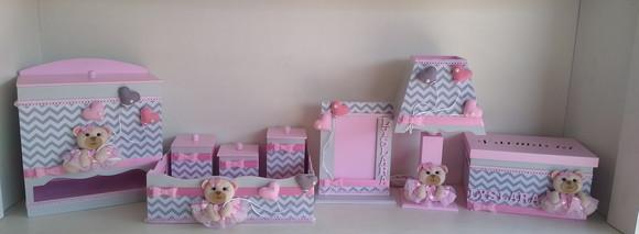 Kit Higiene para Bebê em mdf Tema Urdinhos com Balões