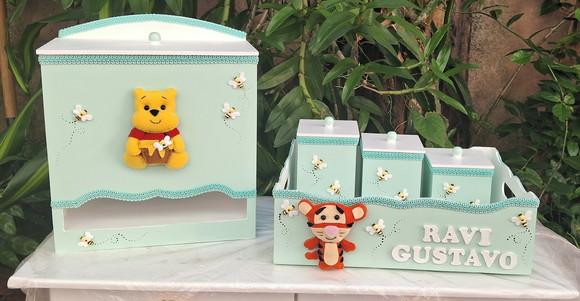 Kit Higiene para Bebê em mdf Tema Ursinho Pooh