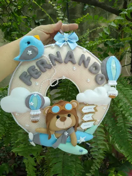 Guirlanda em Feltro Porta Maternidade Ursinho Aviador