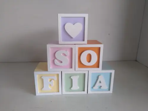 Kit com 6 Cubos Decorativos com Letras e Moldura Tamanho 7×7