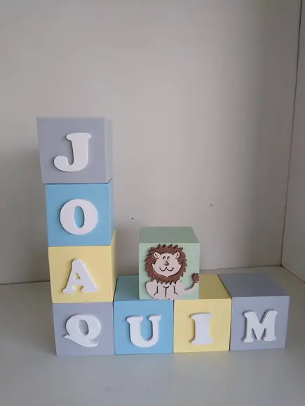 Kit com 8 Cubos com Letras Personalizados em mdf Tamanho 7×