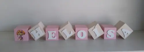 Kit com 8 Cubos Decorativos com Letras 7×7