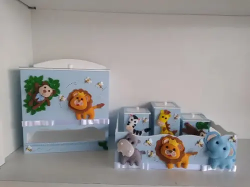 Kit Higiene Higiene com 8 Peças com Bichinhos da Floresta