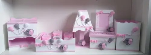 Kit Higiene para Bebê em mdf com 8 Peças Tema Elefantinha