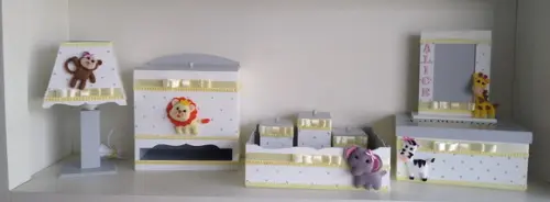 Kit Higiene para Bebê em mdf Safari Menina