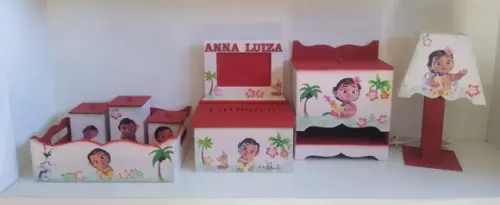 Kit Higiene para Bebê em mdf Tema Moana Baby