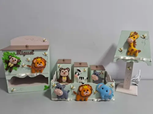 Kit Higiene para Bebê em mdf Tema Safari