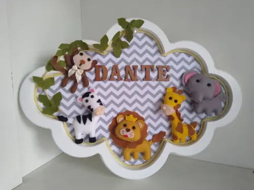 Kit Higiene para Bebê em mdf Tema Safari com Porta Maternida