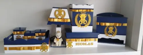 Kit Higiene para Bebê em mdf Tema Ursinho Príncipe