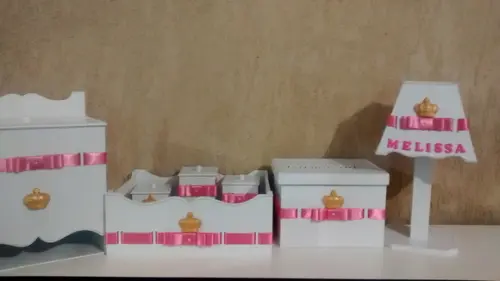 Kit Higiene para Bebê Tema Corôa