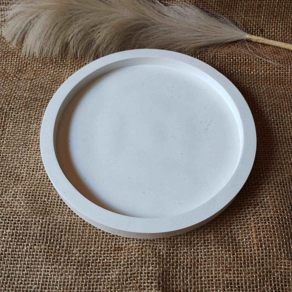 Bandeja Redonda 29cm em concreto decoração lavabo sala escritó