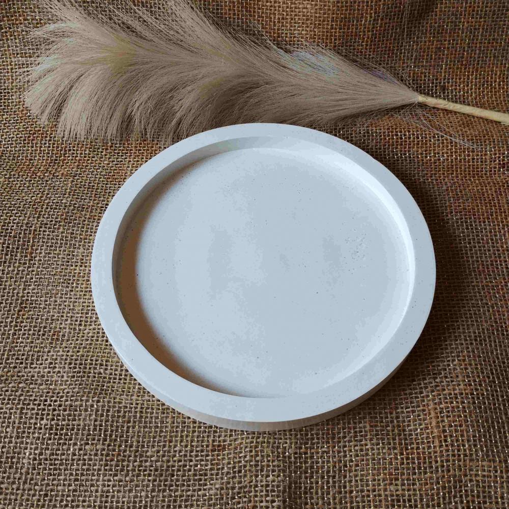 Bandeja Redonda 29cm em concreto decoração lavabo sala escritó