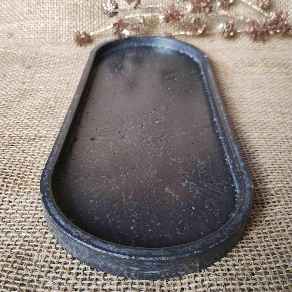 Bandeja Oval 31x13 cm em concreto