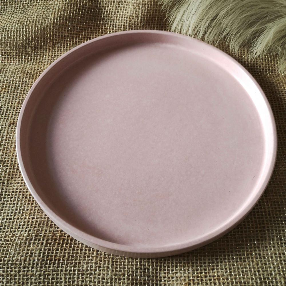 Bandeja Redonda 25cm em concreto decoração lavabo casa e escrit