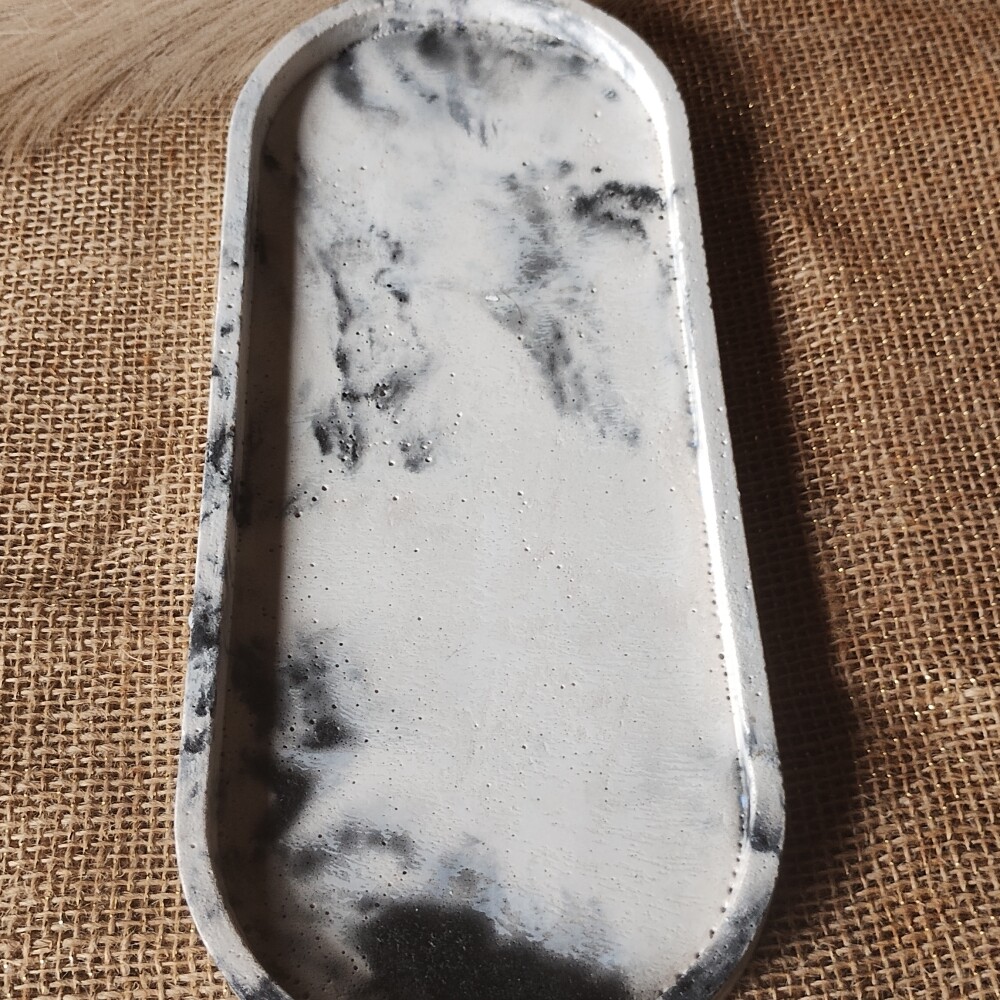 Bandeja Oval 31x13 cm em concreto