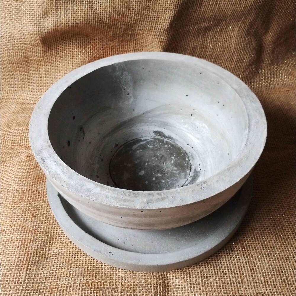 kit Vaso Bowl em concreto G30 cm e Prato suporte de 29cm para ter