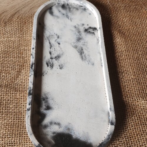 Bandeja Oval 31x13 cm em concreto