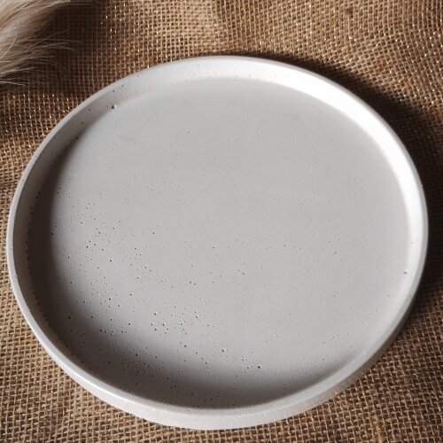 Bandeja Redonda 25cm em concreto decoração lavabo casa e escrit