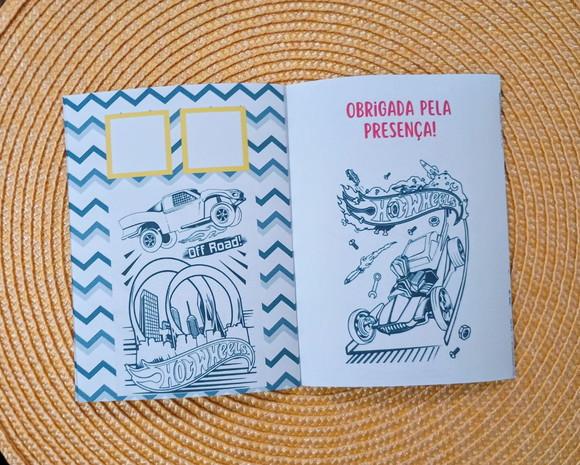 Álbum de Figurinhas e Colorir Hot Wheels Lembrancinha