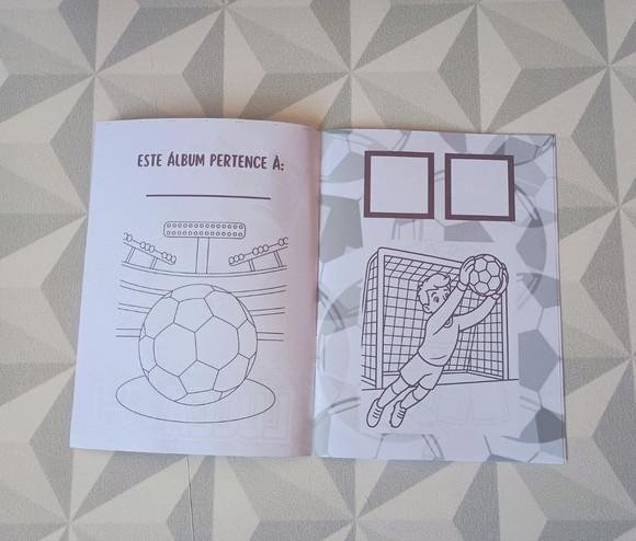Álbum de Figurinhas e Colorir Lembrancinha Infantil Futebol