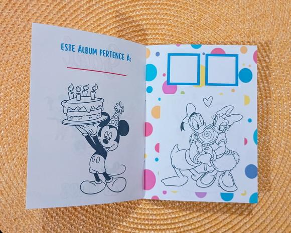 Álbum de Figurinhas e Colorir Turma do Mickey Lembrancinha