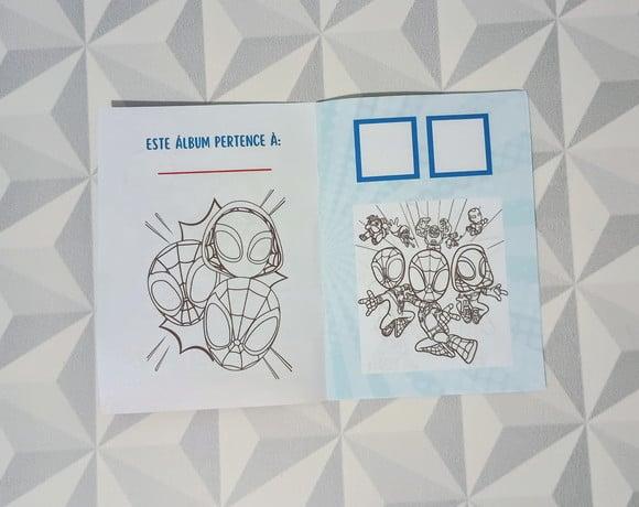 Álbum de Figurinhas e Livrinho de Colorir Spidey e Amigos