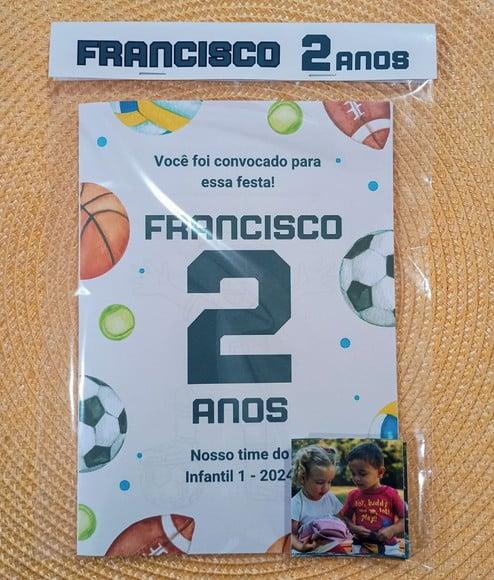 Álbum de Figurinhas Personalizado com Fotos Adesivas