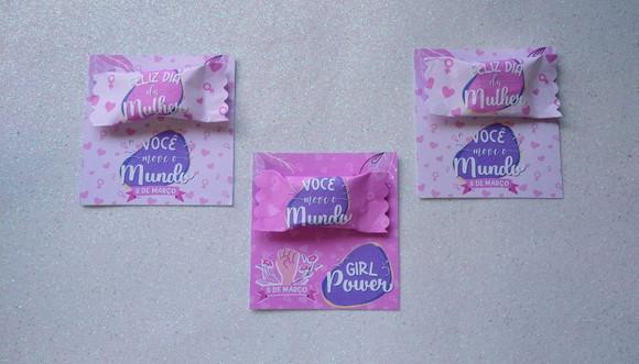 Card com Bala Personalizada Brinde Dia da Mulher