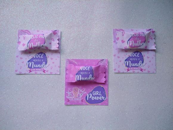 Card com Bala Personalizada Brinde Dia da Mulher
