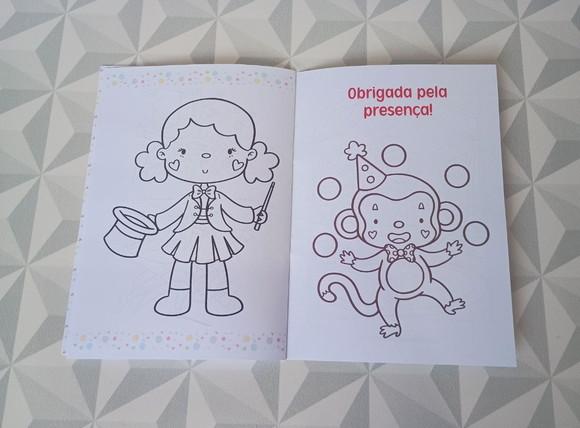 Kit Álbum de Figurinhas Personalizado Brinde Infantil Circo